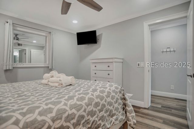 40 Folly Field Road 225, Hilton Head Island, SC 29928