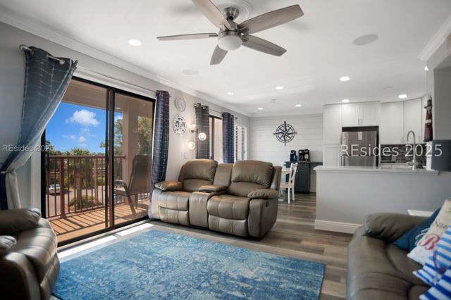 40 Folly Field Road 225, Hilton Head Island, SC 29928