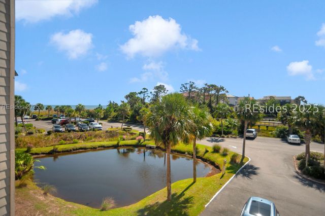 40 Folly Field Road 225, Hilton Head Island, SC 29928