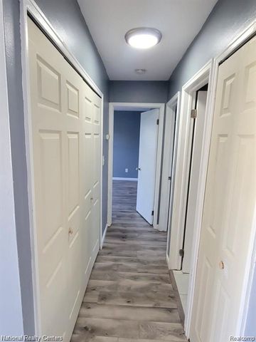 35270 Terrybrook Drive, Sterling Heights, MI 48312