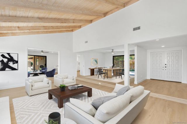 363 Tumble Creek Ln, Fallbrook, CA 92028