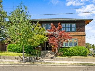 195 Almond St, Auburn, CA 95603