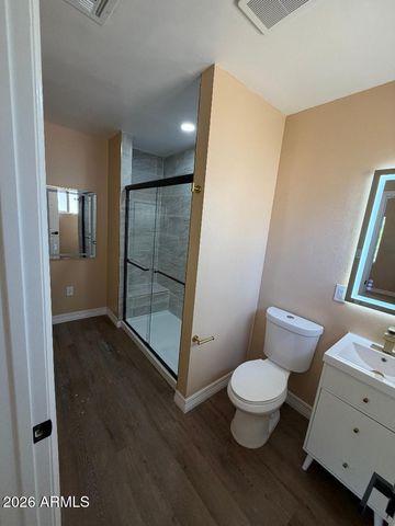 6632 N 60TH Avenue, Glendale, AZ 85301