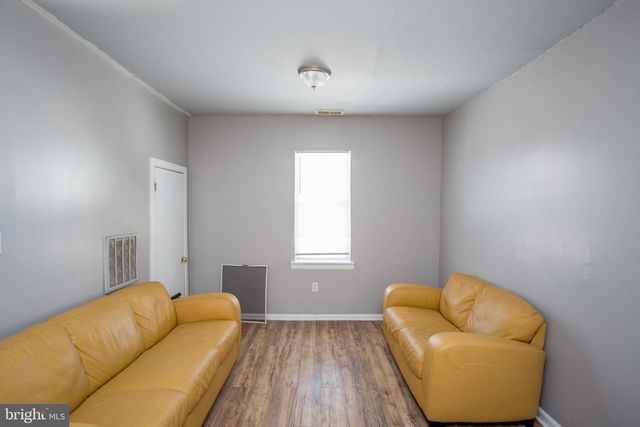 2017 ORTHODOX ST, Philadelphia, PA 19124