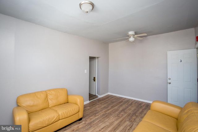 2017 ORTHODOX ST, Philadelphia, PA 19124