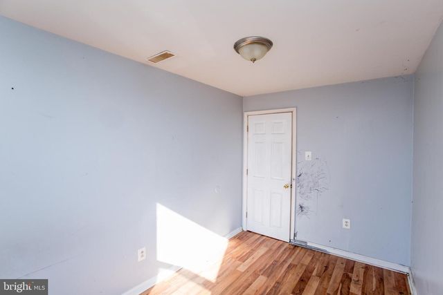 2017 ORTHODOX ST, Philadelphia, PA 19124