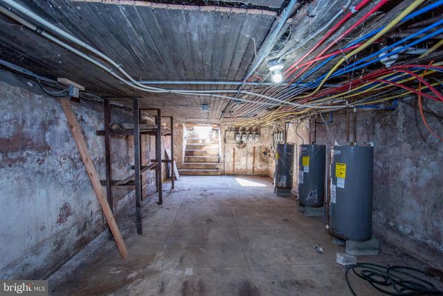2017 ORTHODOX ST, Philadelphia, PA 19124