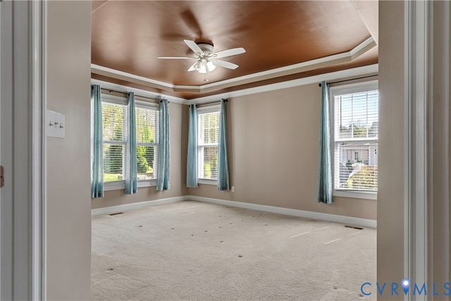 9118 Colonnade Cir, Ashland, VA 23005
