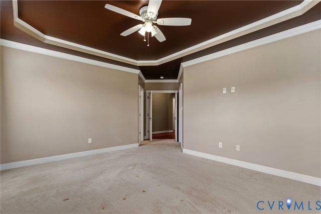 9118 Colonnade Cir, Ashland, VA 23005