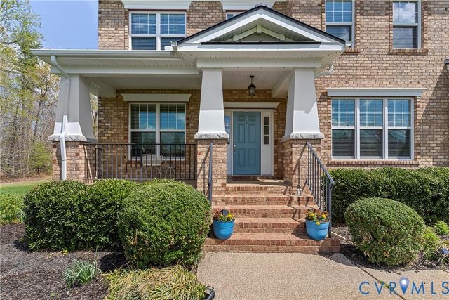 9118 Colonnade Cir, Ashland, VA 23005