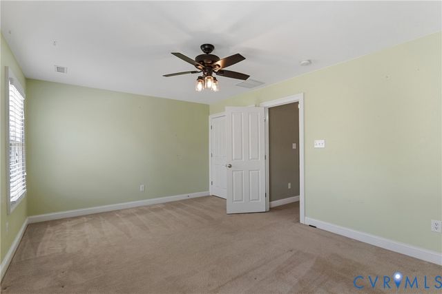 9118 Colonnade Cir, Ashland, VA 23005