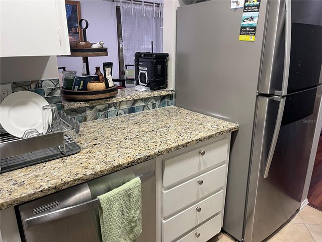 2224 BAHIA VISTA STREET E6, Sarasota, FL 34239