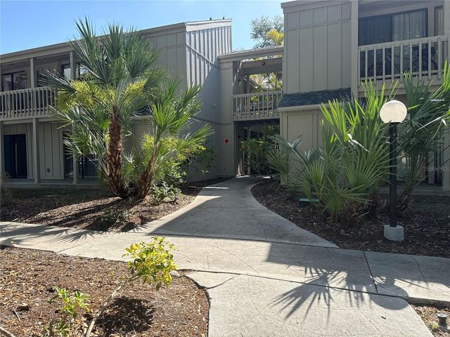2224 BAHIA VISTA STREET E6, Sarasota, FL 34239
