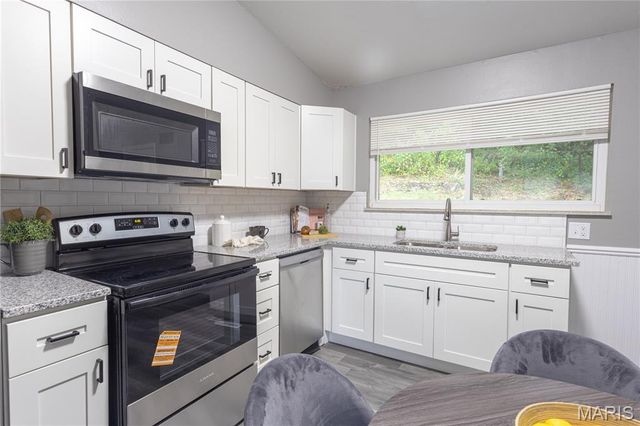 63 Patricia Place, Fenton, MO 63026