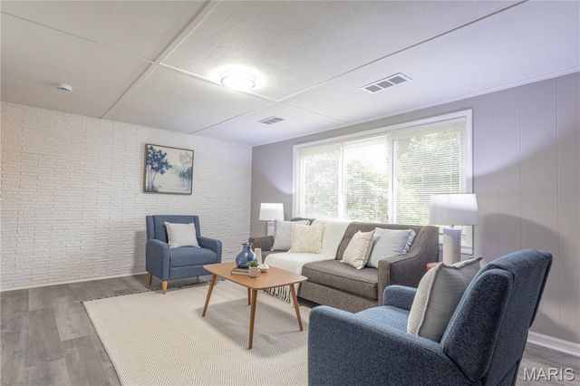 63 Patricia Place, Fenton, MO 63026