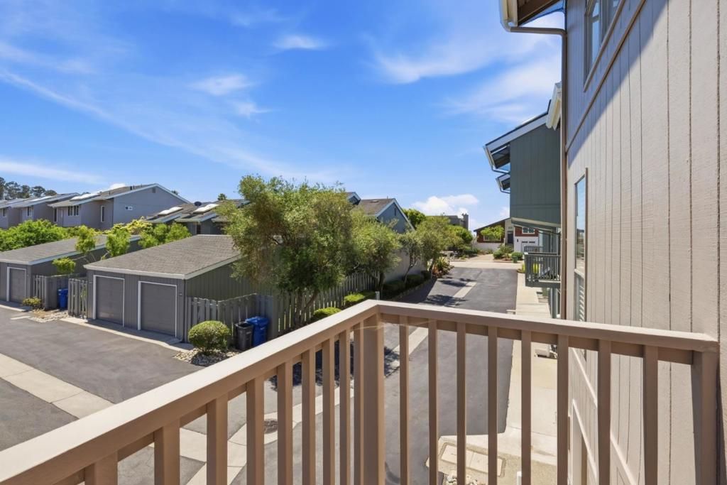 Image 26 of property listing at 995 Via Tornasol, Aptos, CA 95003