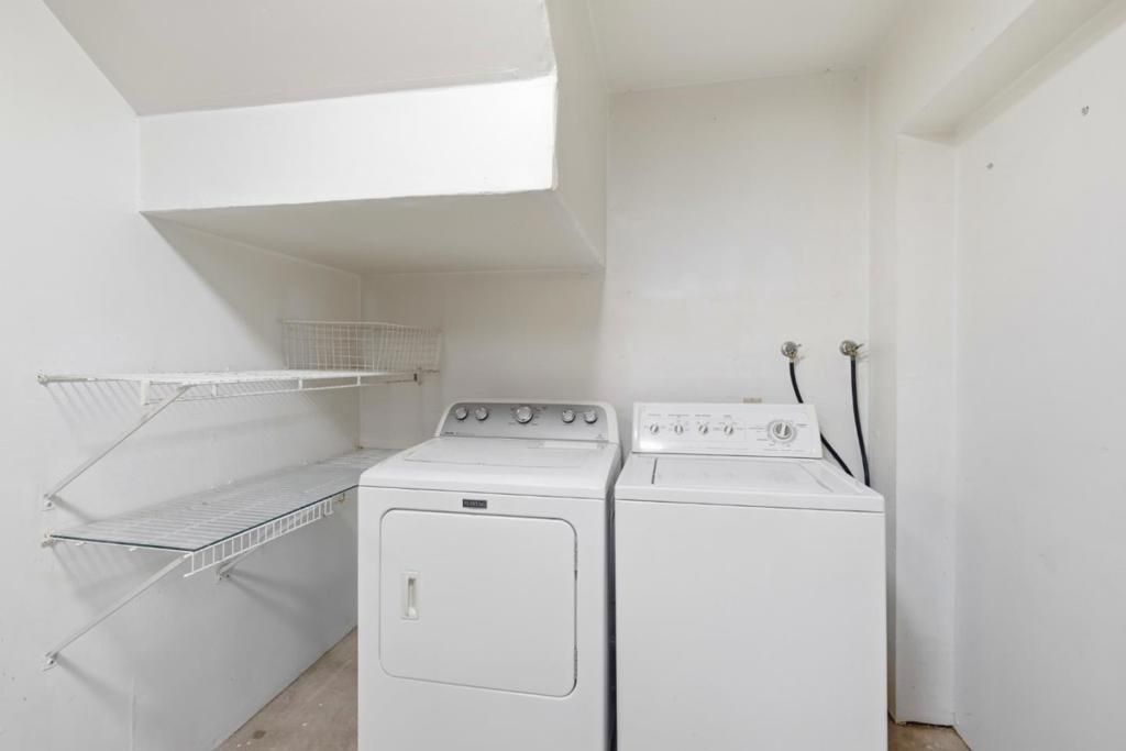 Image 29 of property listing at 995 Via Tornasol, Aptos, CA 95003