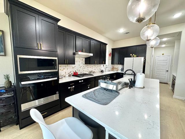 3837 Pearlwood Road, Little Elm, TX 75068