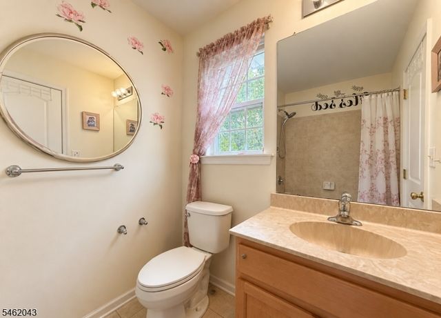 27 Keenan St, Franklin Twp., NJ 08873