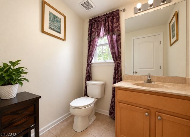 27 Keenan St, Franklin Twp., NJ 08873