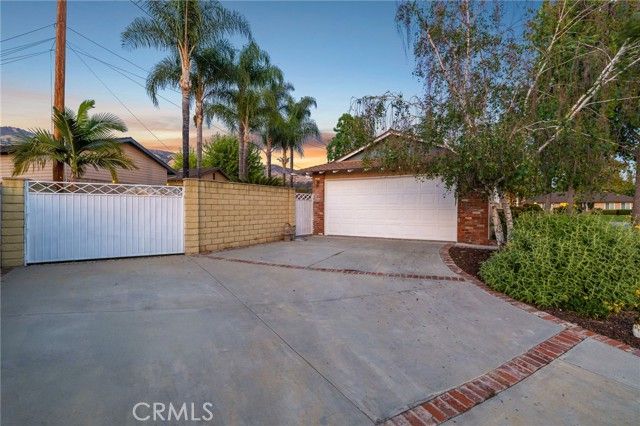 222 Wagonwheel, Glendora, CA 91741