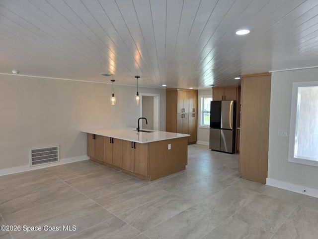 218 Miami Avenue, Indialantic, FL 32903