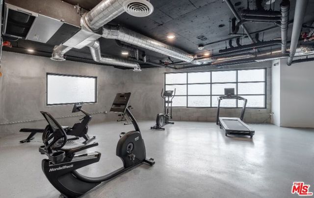 825 S Coronado Street 305, Los Angeles, CA 90057