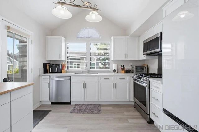 10915 Scripps Ranch Blvd, San Diego, CA 92131