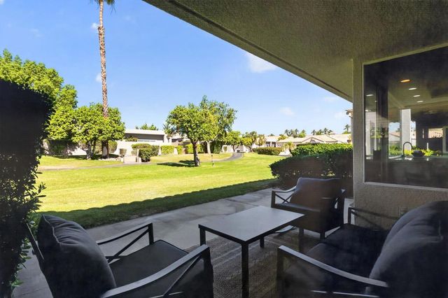 59 Oak Tree Drive, Rancho Mirage, CA 92270
