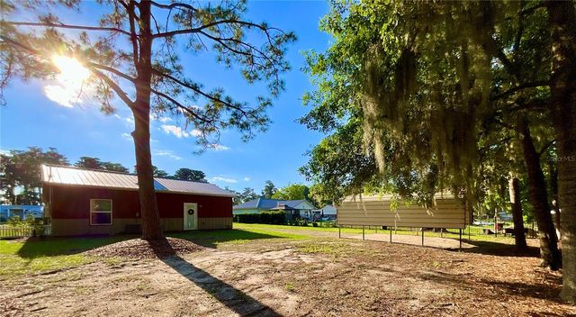 529 SE 5TH AVENUE, Melrose, FL 32666