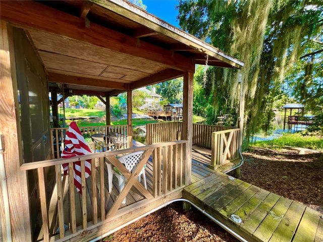 529 SE 5TH AVENUE, Melrose, FL 32666