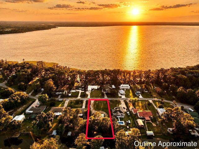 529 SE 5TH AVENUE, Melrose, FL 32666
