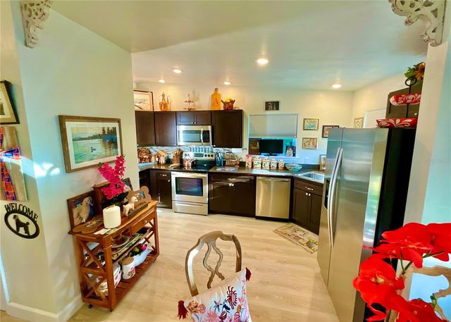 529 SE 5TH AVENUE, Melrose, FL 32666