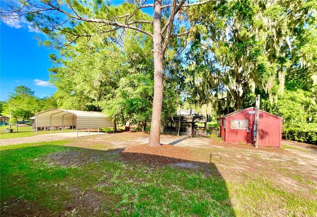 529 SE 5TH AVENUE, Melrose, FL 32666