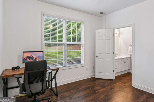 2229 Saint Kennedy Lane, Buford, GA 30518