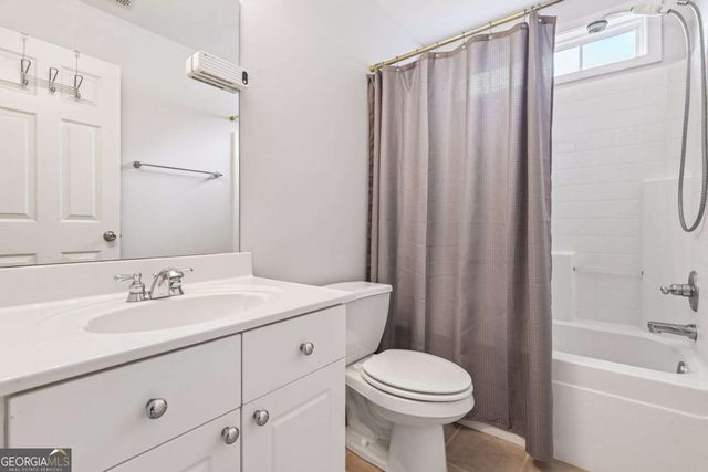 2229 Saint Kennedy Lane, Buford, GA 30518