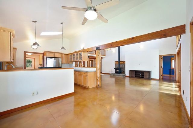 11860 Surrey Dr, Grass Valley, CA 95949