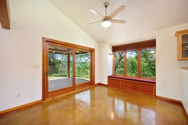 11860 Surrey Dr, Grass Valley, CA 95949