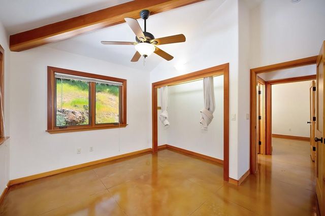 11860 Surrey Dr, Grass Valley, CA 95949