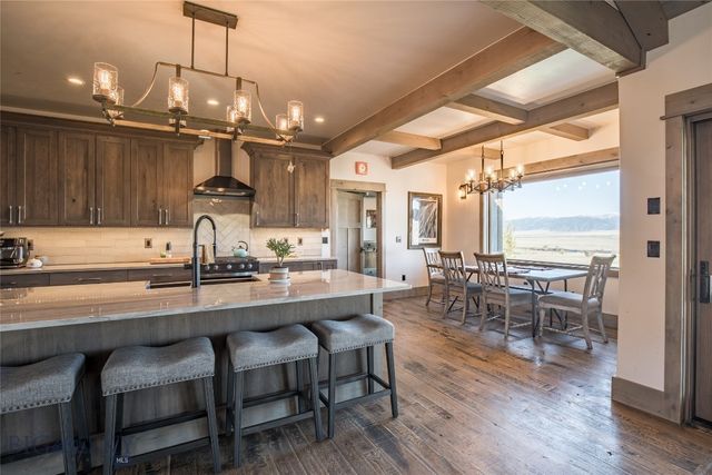 102 Diamondback Road, Ennis, MT 59729