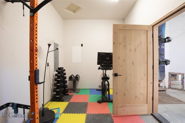 102 Diamondback Road, Ennis, MT 59729