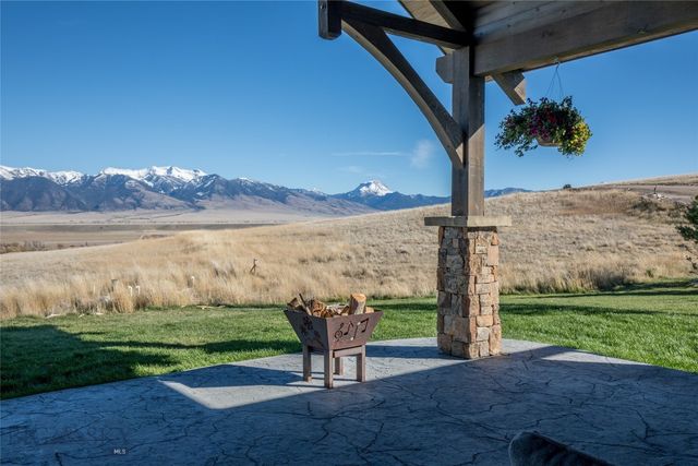 102 Diamondback Road, Ennis, MT 59729