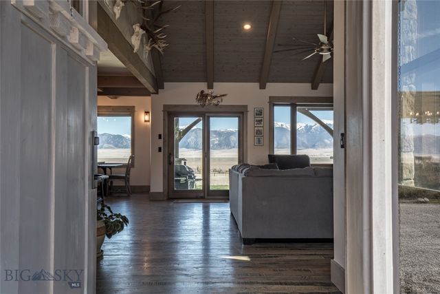 102 Diamondback Road, Ennis, MT 59729