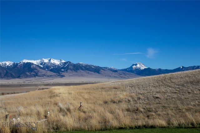 102 Diamondback Road, Ennis, MT 59729