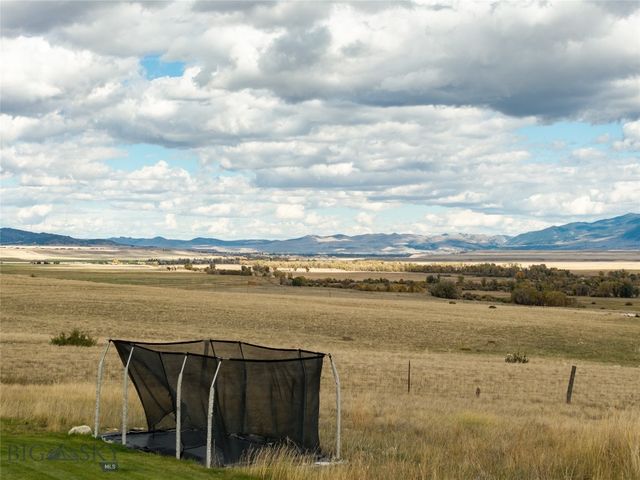 102 Diamondback Road, Ennis, MT 59729