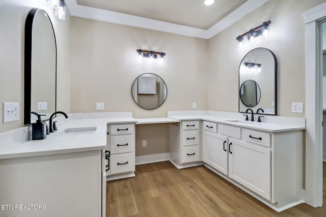 630 Lakeview Drive, Crossville, TN 38558