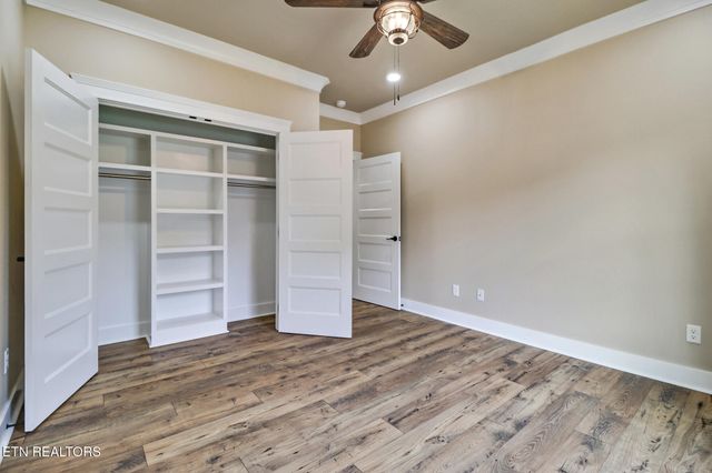 630 Lakeview Drive, Crossville, TN 38558