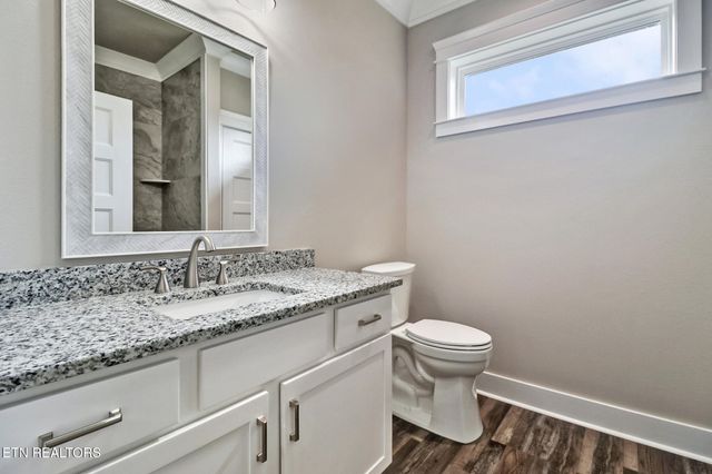 630 Lakeview Drive, Crossville, TN 38558