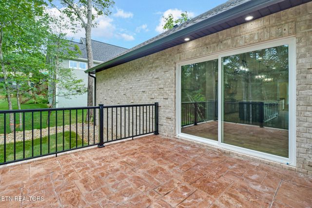 630 Lakeview Drive, Crossville, TN 38558