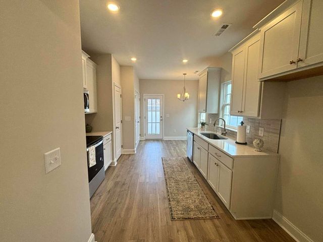 870 Westcott Ln, Antioch, TN 37013